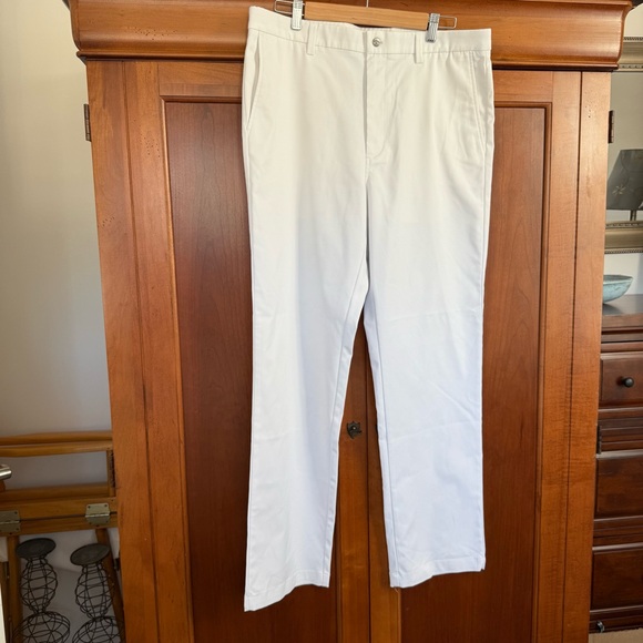 Callaway Golf Performance White Chino Flat Front Trouser Pants Men's 36 X 34 EUC - Picture 3 of 12